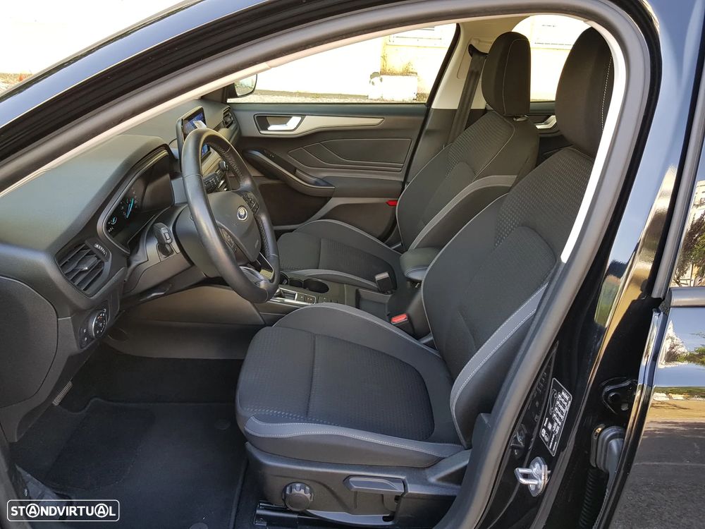 Ford Focus 1.5 TDCi ECOBlue Connected Aut. - 33