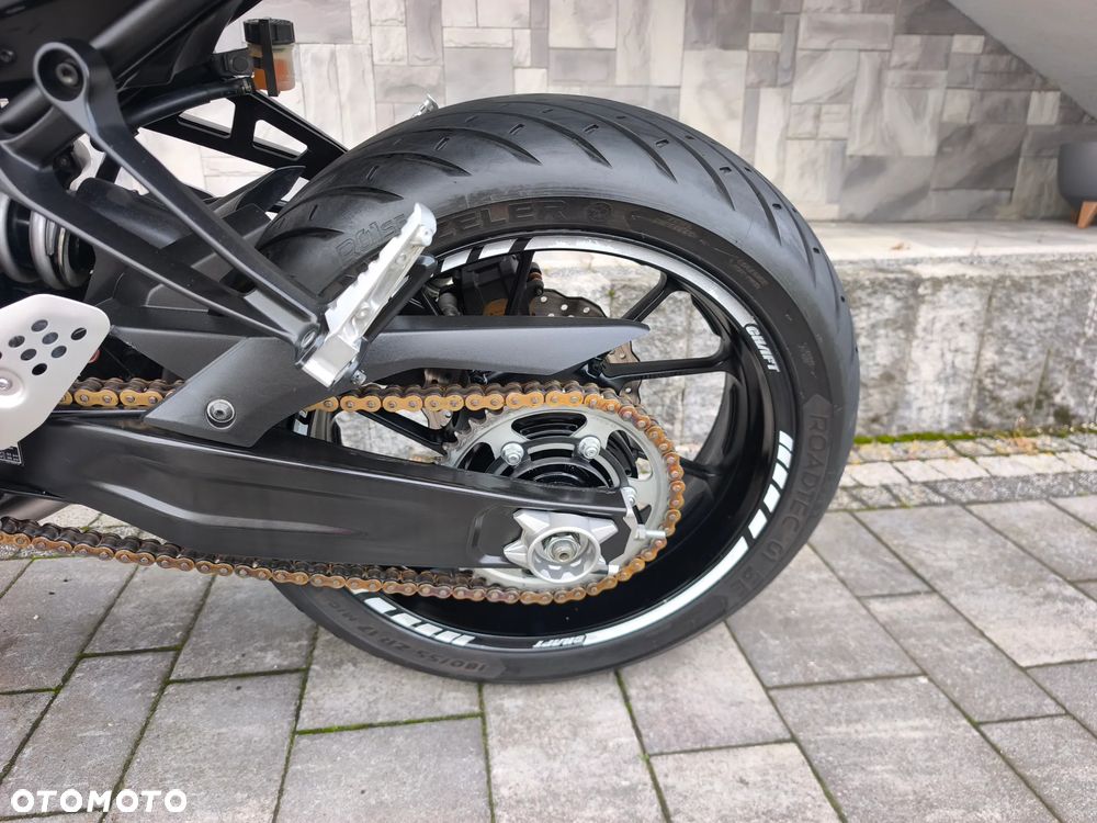 Yamaha MT - 15