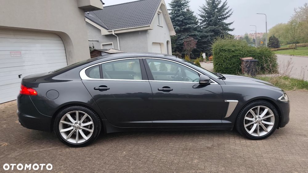 Jaguar XF 3.0 V6 Kompressor AWD - 20