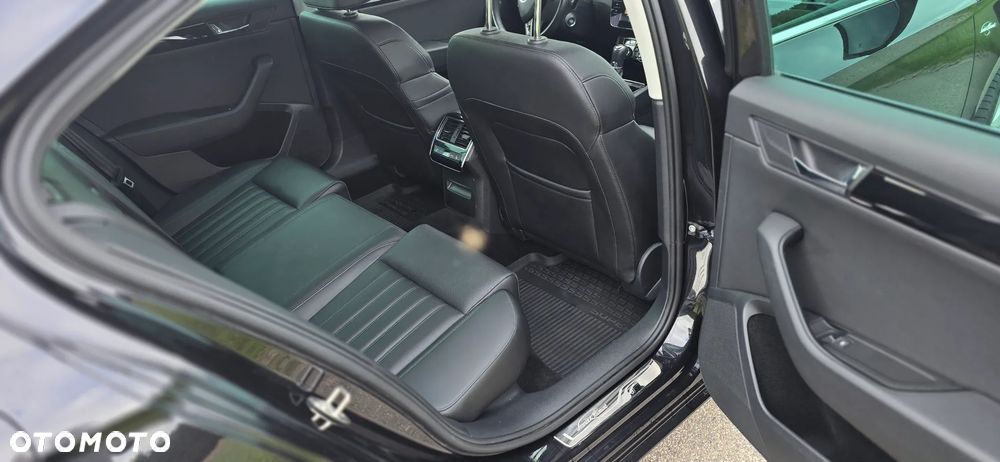 Skoda Superb 2.0 TSI 4x4 L&K DSG - 30