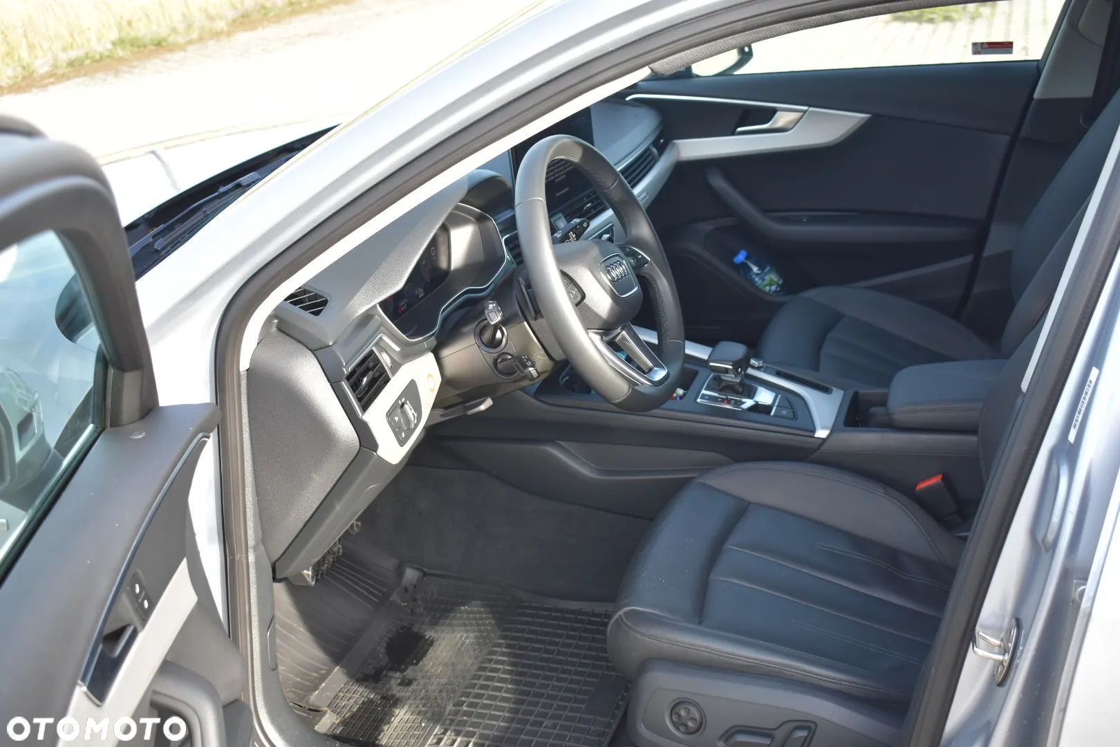 Audi A4 Avant 40 TFSI quattro S tronic - 6