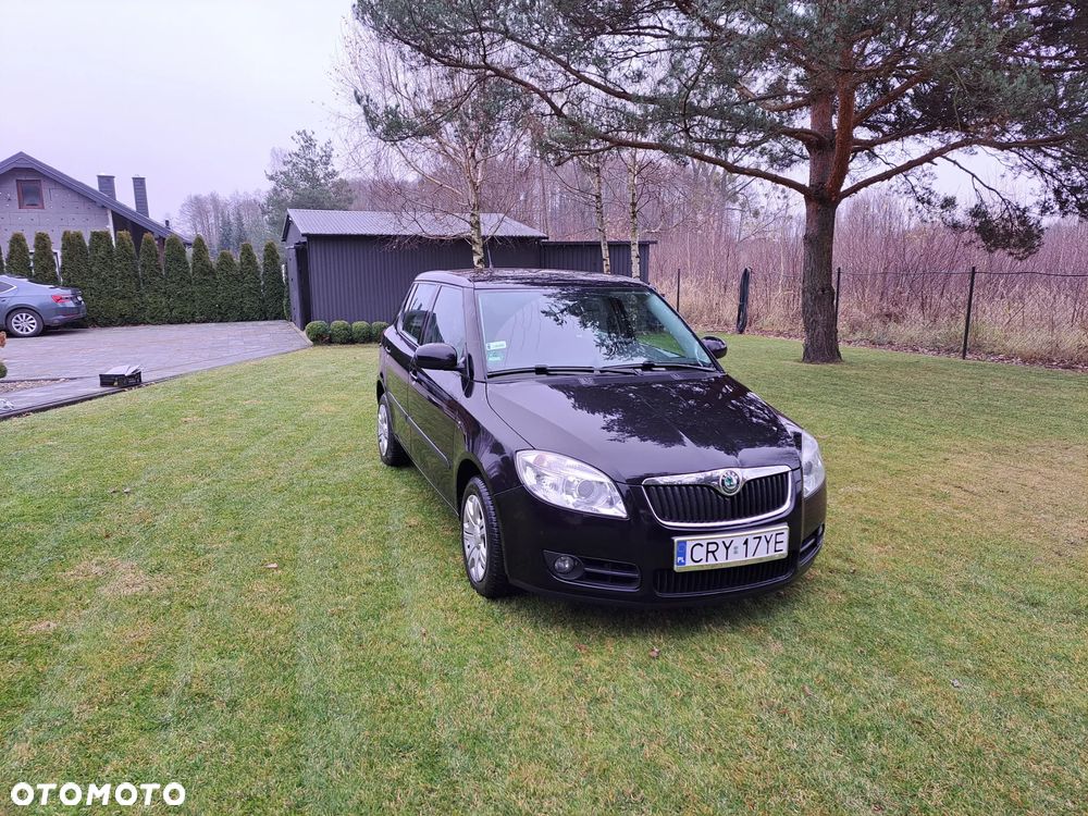 Skoda Fabia 1.2 HTP Ambiente - 1