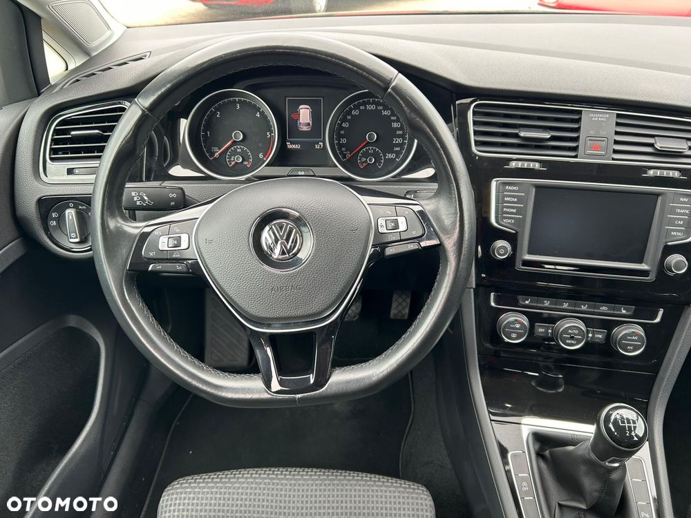 Volkswagen Golf 1.6 TDI BMT Comfortline - 30