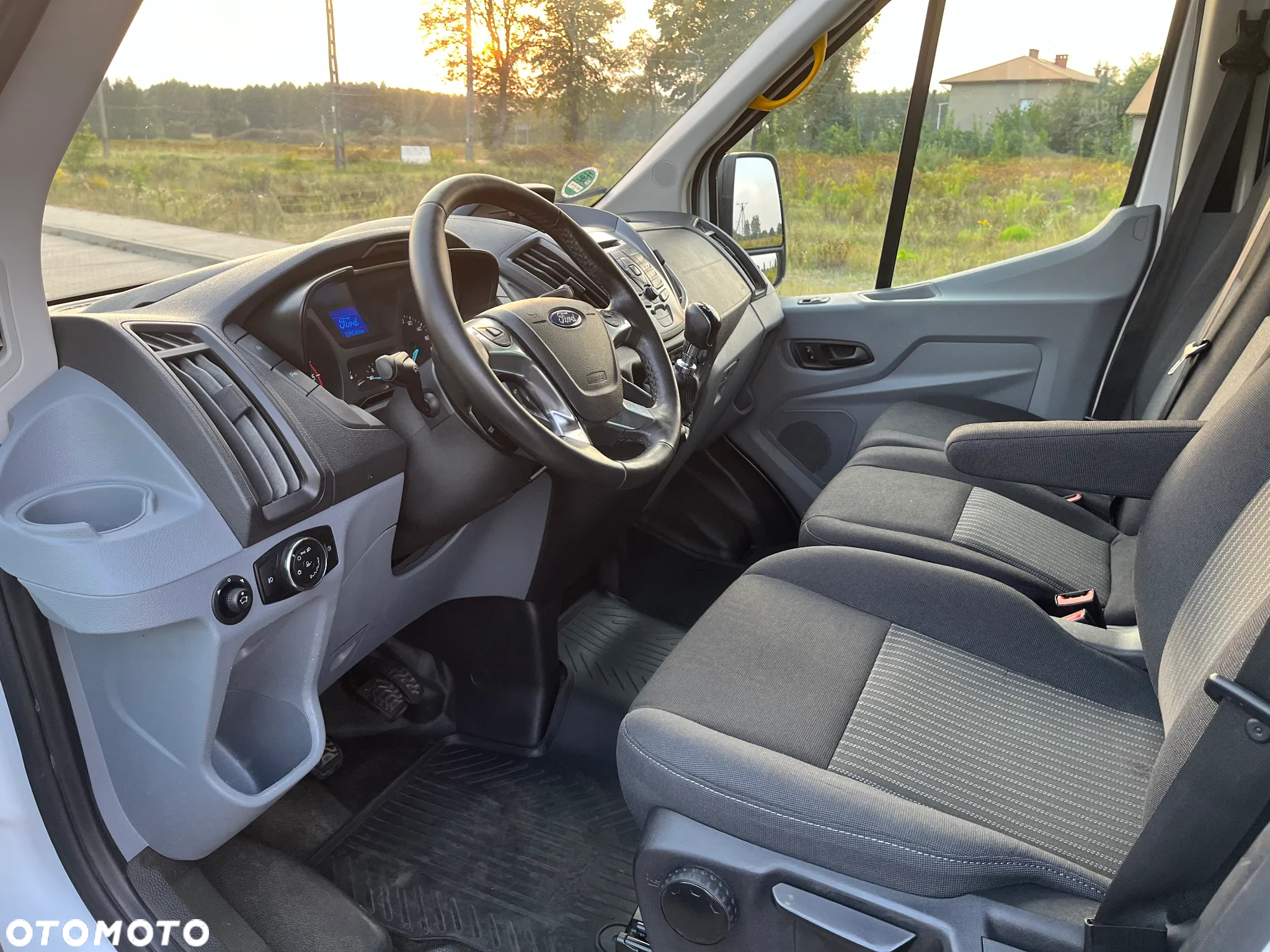 Ford Transit 330 L2H2 VA MH Trend - 13