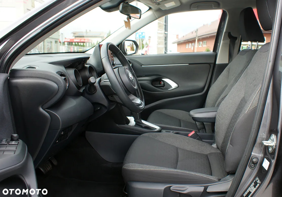 Toyota Yaris Cross Hybrid 1.5 Adventure - 9