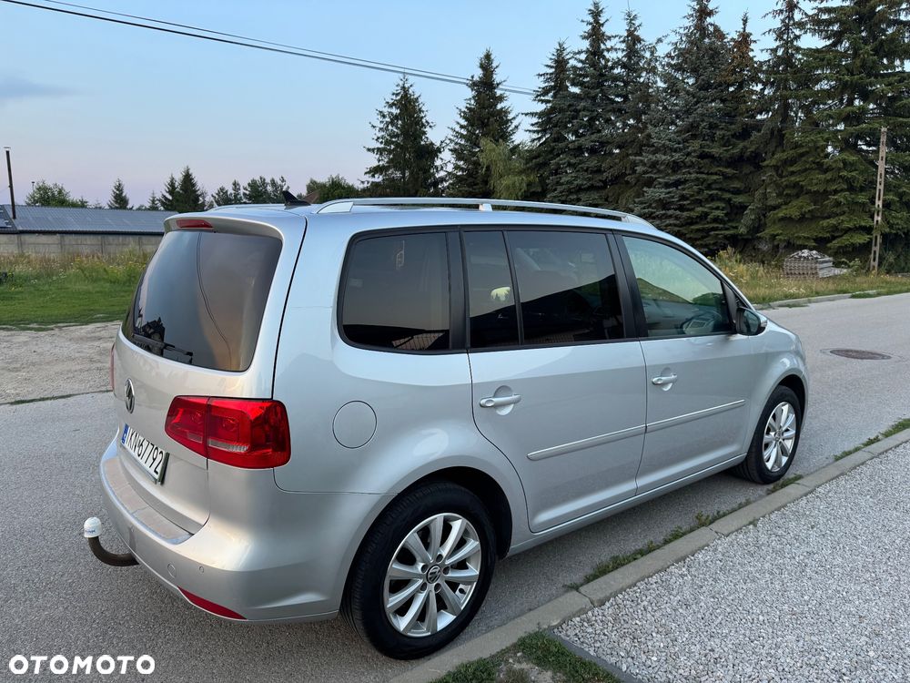 Volkswagen Touran 2.0 TDI DPF Highline DSG - 5