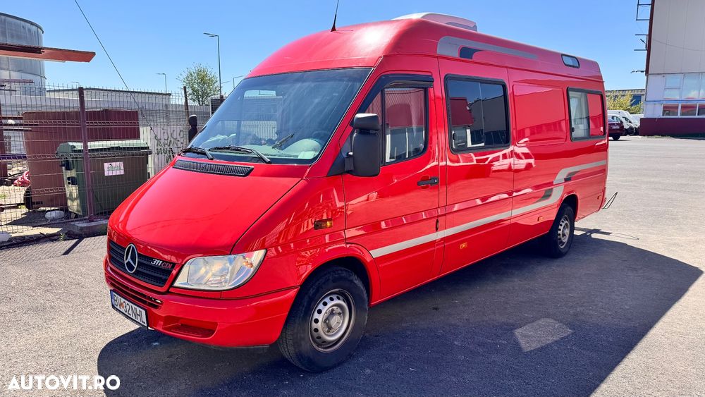 Mercedes-Benz Sprinter - 3