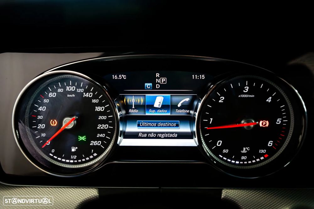 Mercedes-Benz E 220 d AMG Line - 19