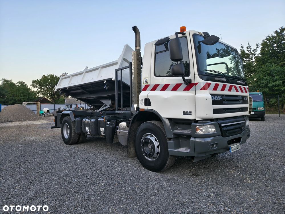 DAF CF 75.310 Wywrotka 4x2 - 4