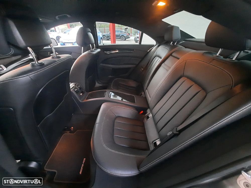 Mercedes-Benz CLS 250 - 32