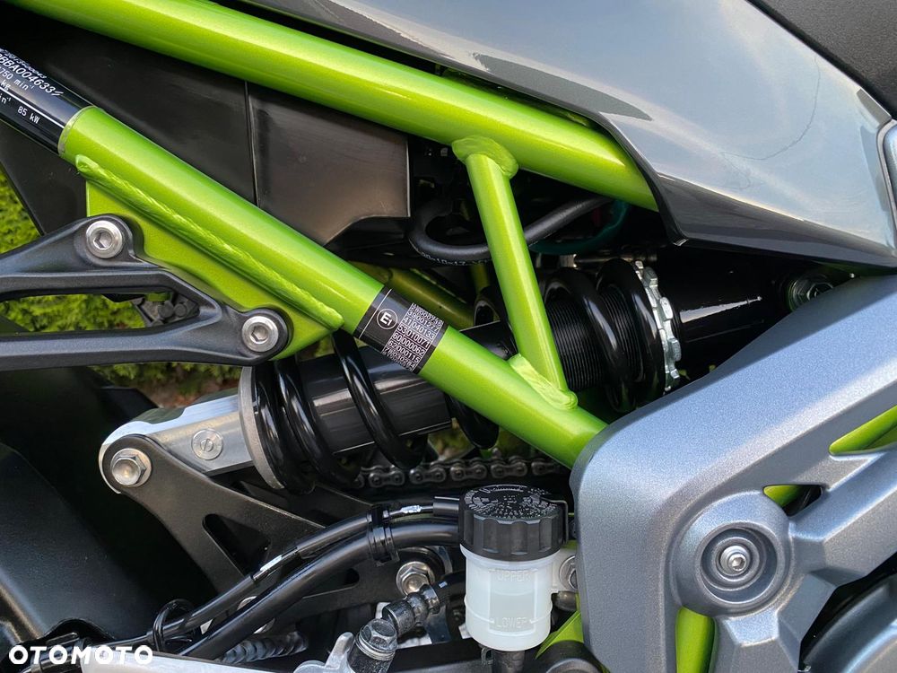 Kawasaki Z 900 - 25