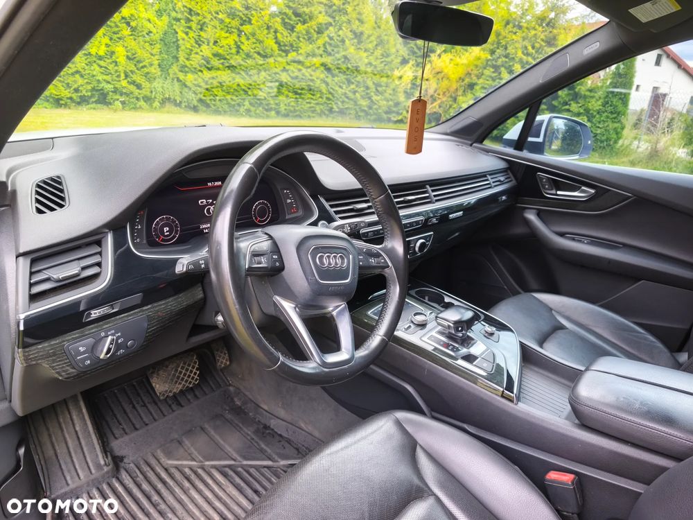 Audi Q7 3.0 TFSI Quattro Tiptronic - 12