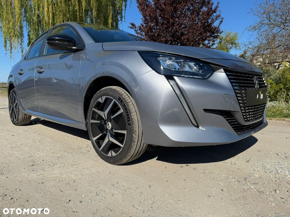 Peugeot 208 - 9