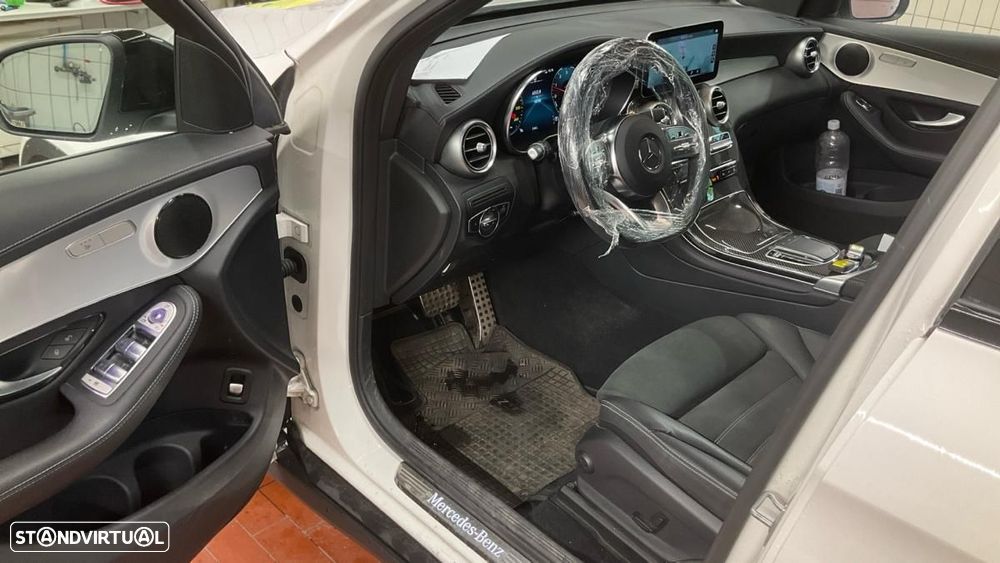 Mercedes-Benz GLC 300 de 4Matic 9G-TRONIC AMG Line - 5