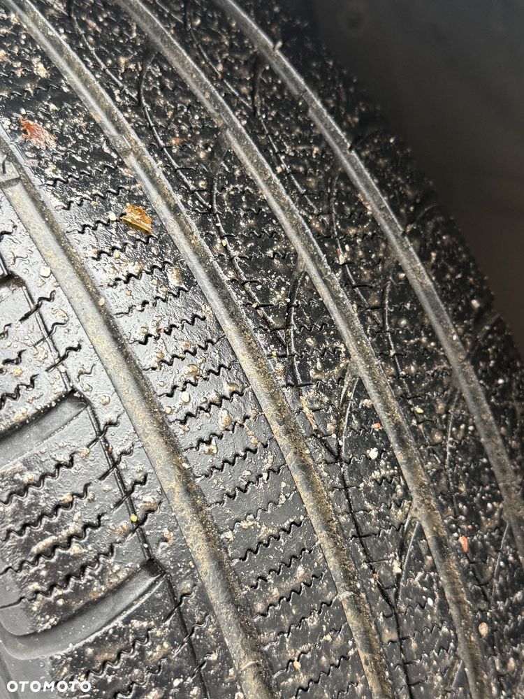 Ford Mondeo 2.0 Hybrid Titanium - 23