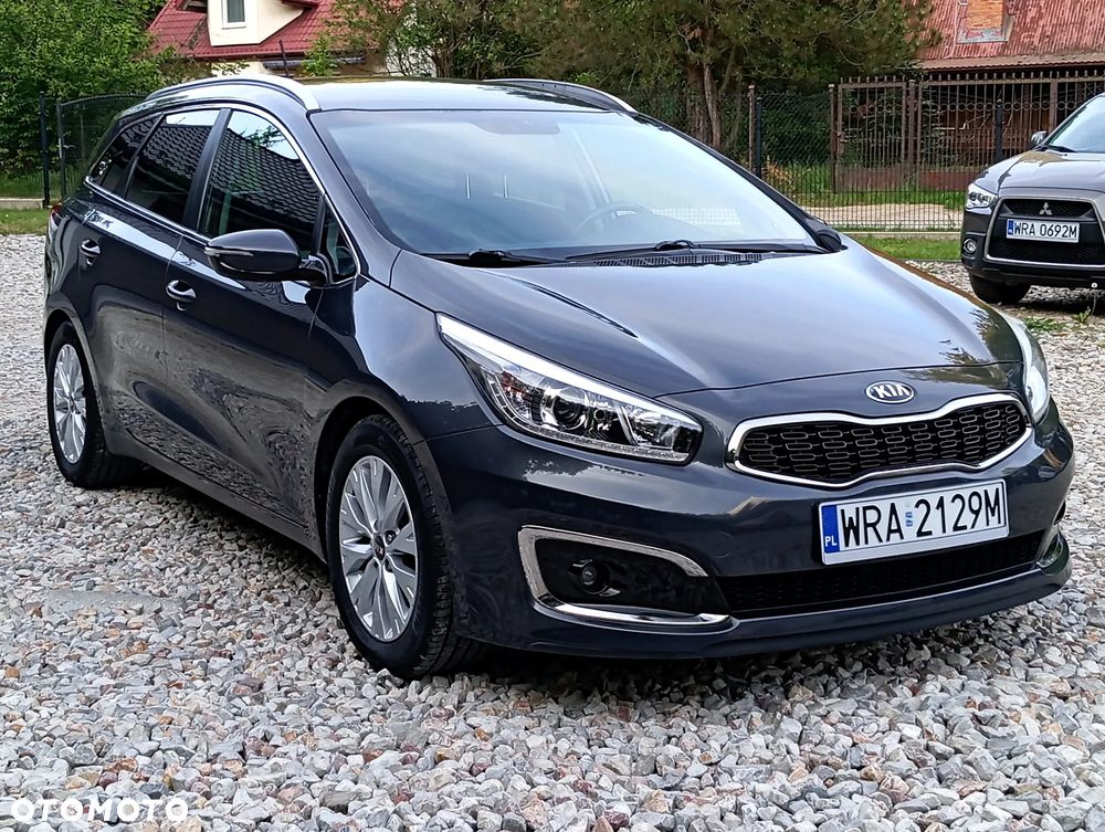 Kia Ceed 1.6 GDI Edition 7 - 11