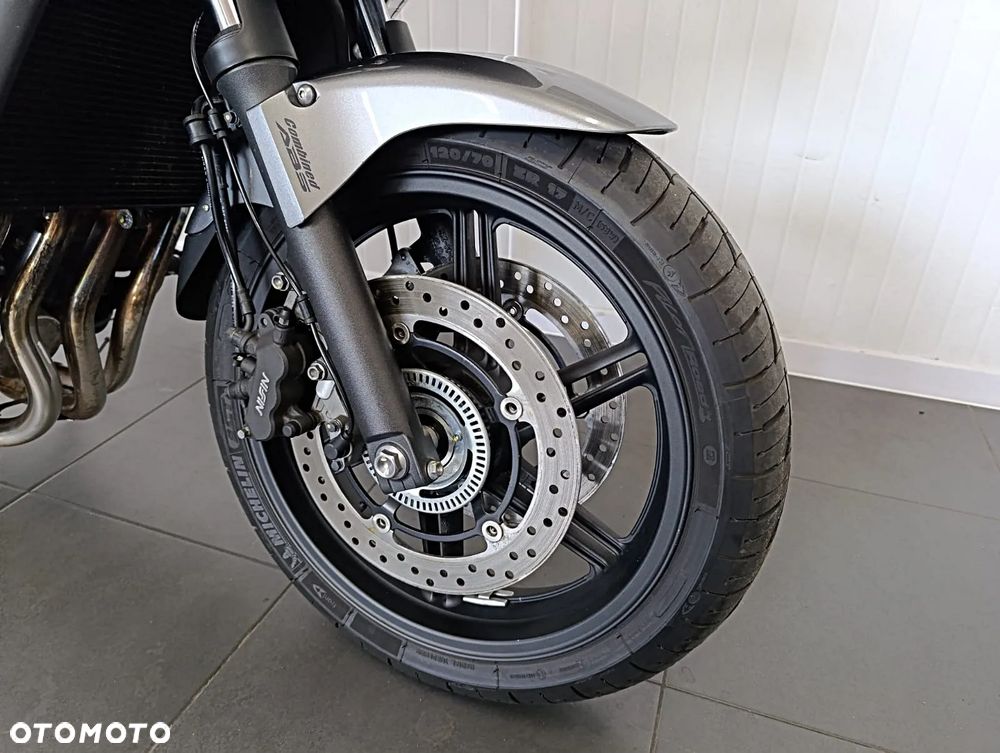 Honda CBF - 5