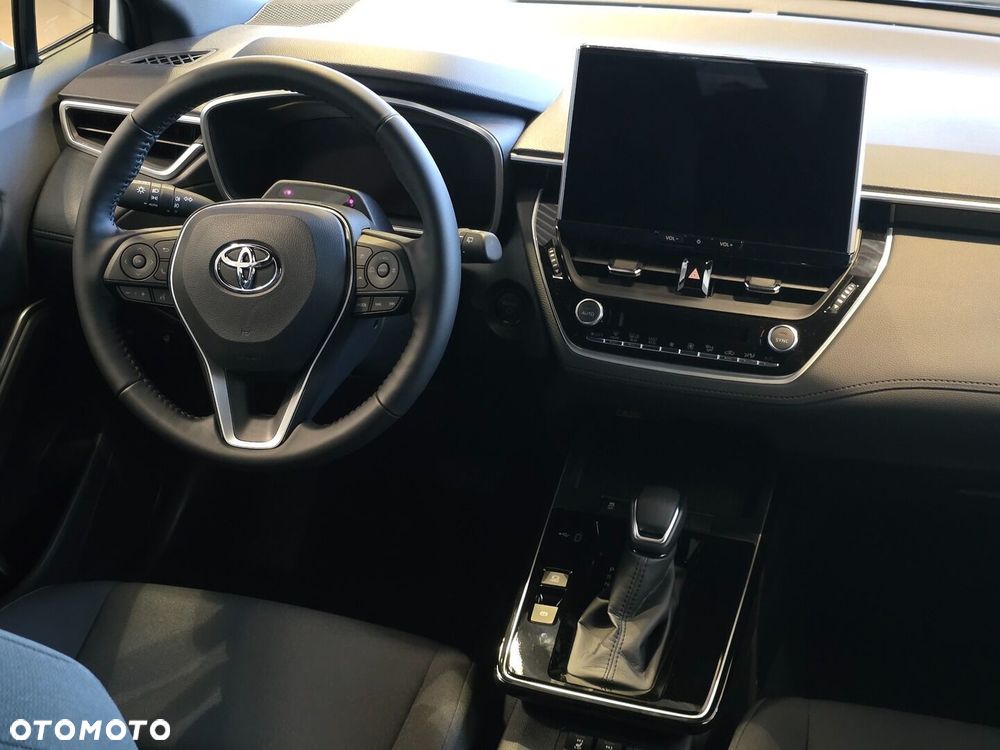 Toyota Corolla Cross - 10