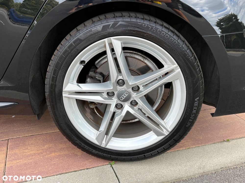 Audi A4 Avant 35 TFSI mHEV S Line S tronic - 36