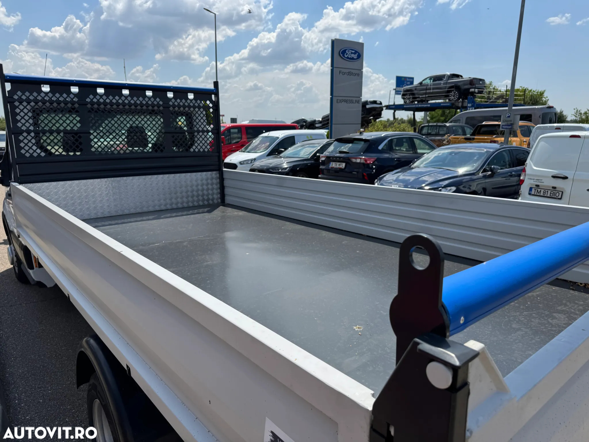 Ford Transit Simpla Cabina - 13