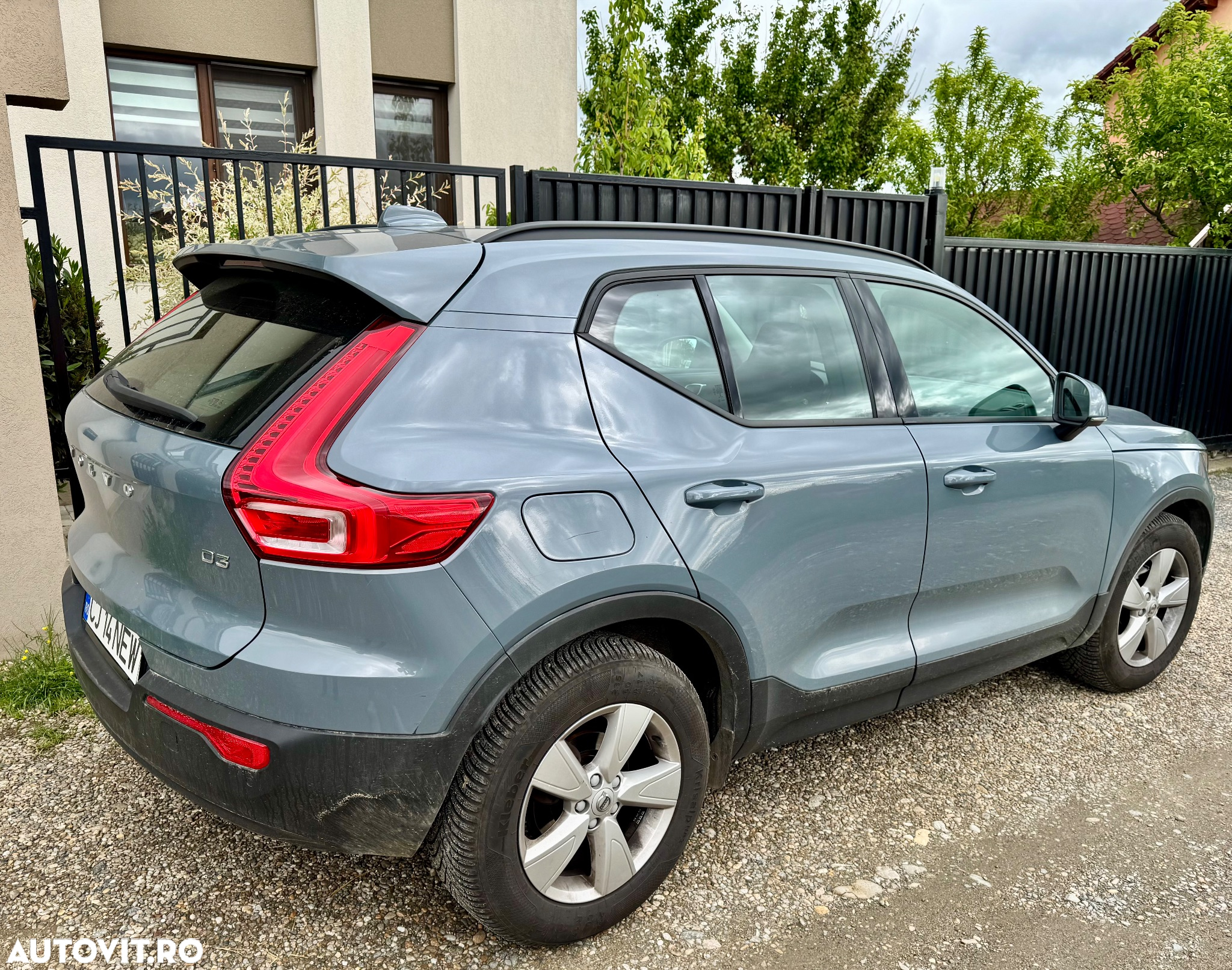 Volvo XC 40 D3 Momentum - 2
