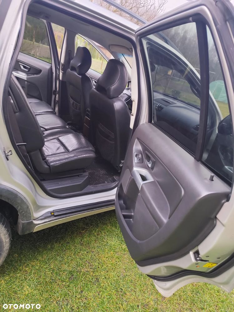 Volvo XC 90 2.4D Kinetic - 6