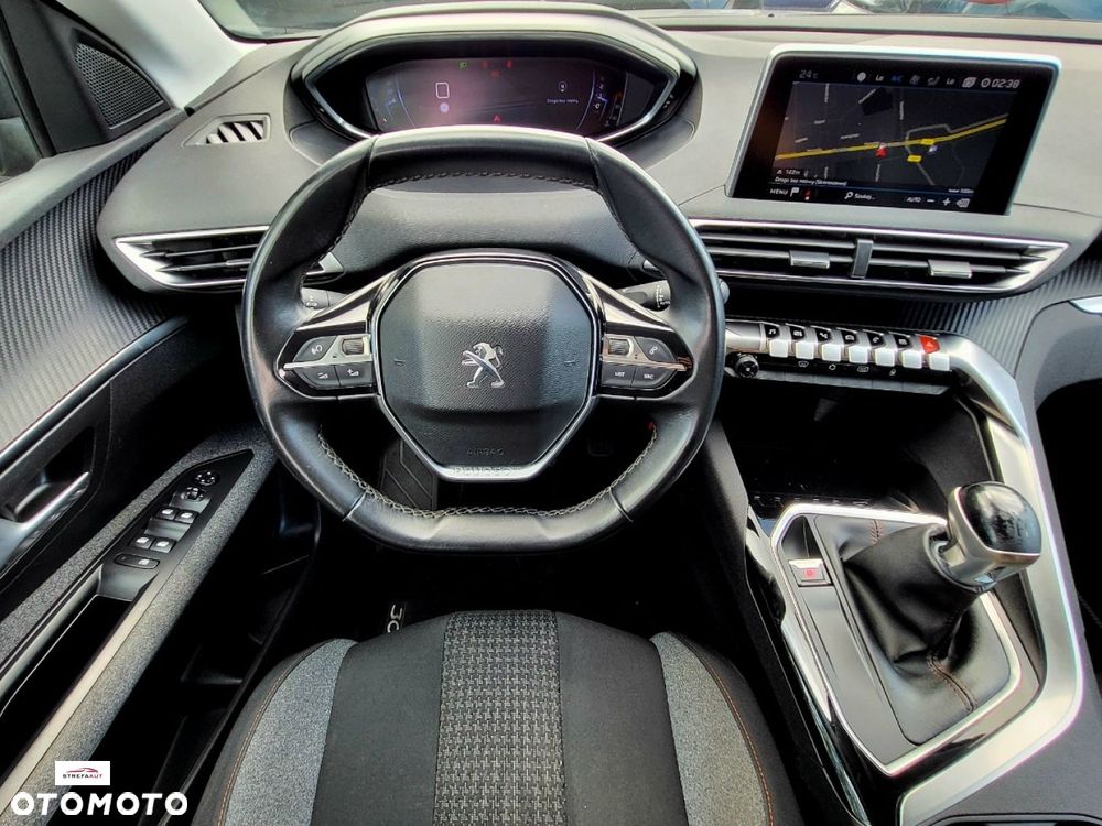 Peugeot 3008 - 21