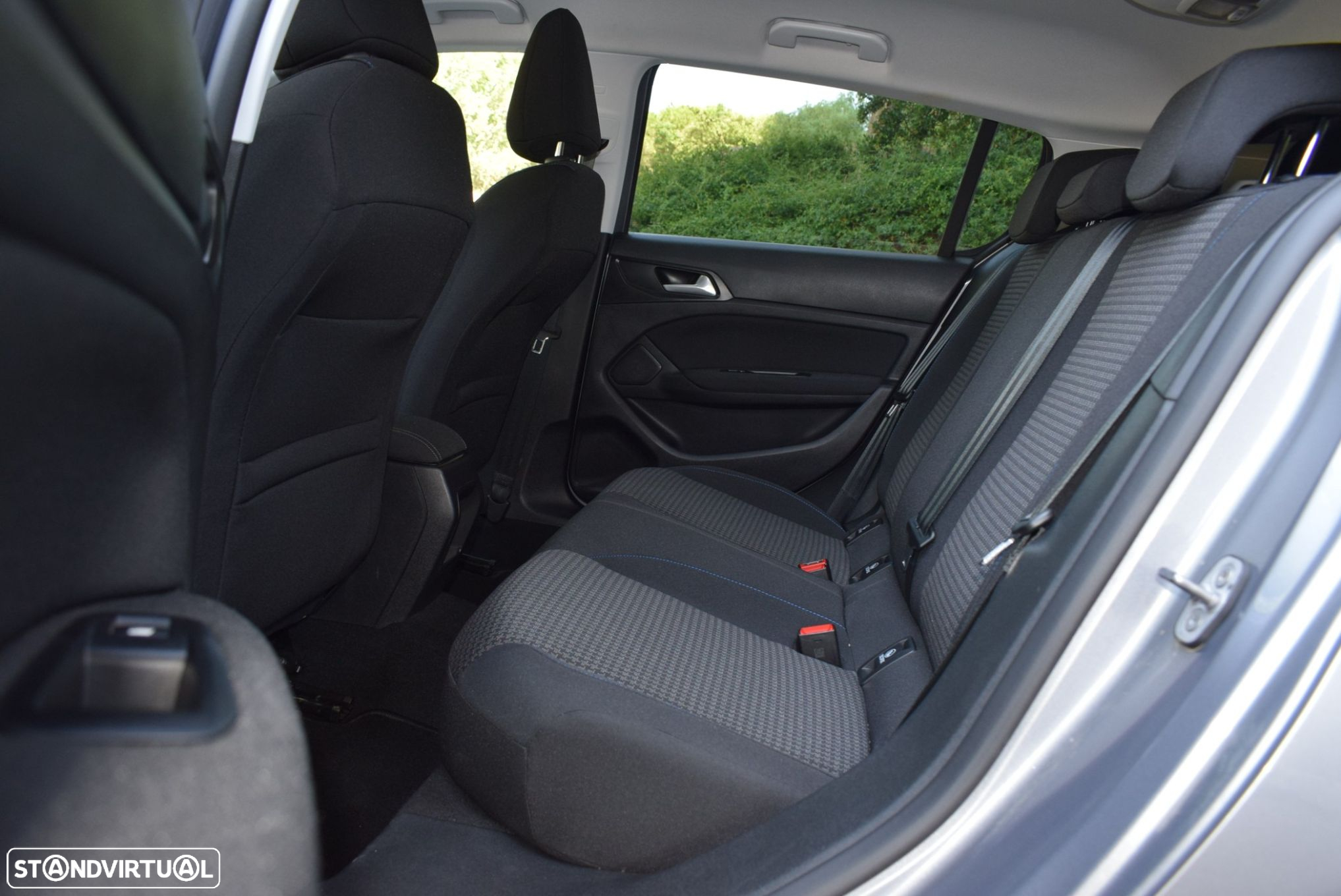Peugeot 308 1.2 PureTech Style - 39
