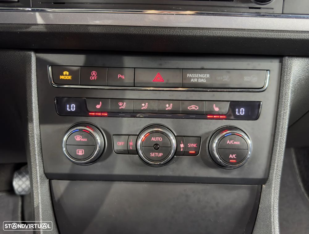 SEAT Leon 2.0 TDI DPF FR - 16