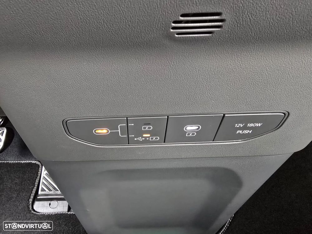 Kia EV9 98.8 kWh GT-Line AWD - 32