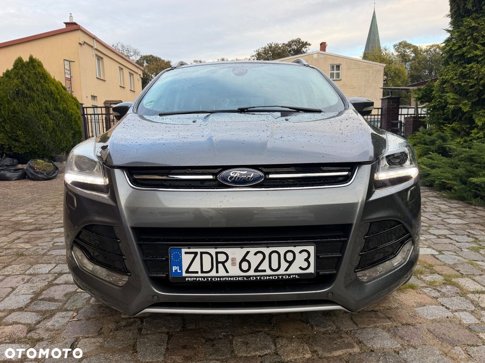 Ford Kuga - 10