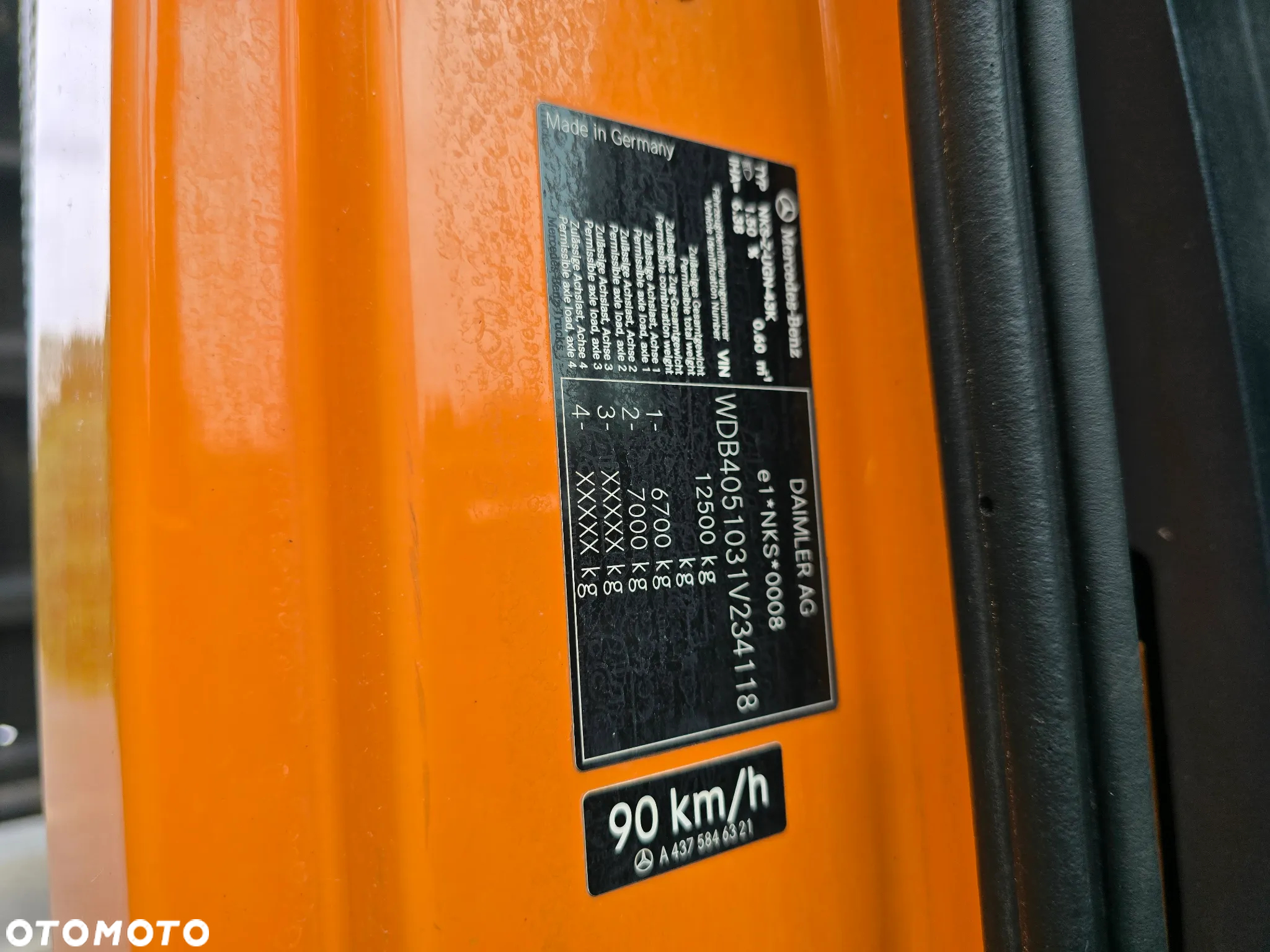 Mercedes-Benz UNIMOG U400 - 21