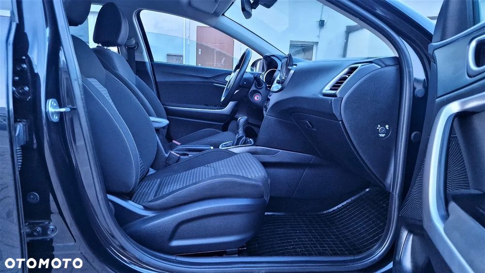 Kia Ceed 1.0 T-GDI M - 11