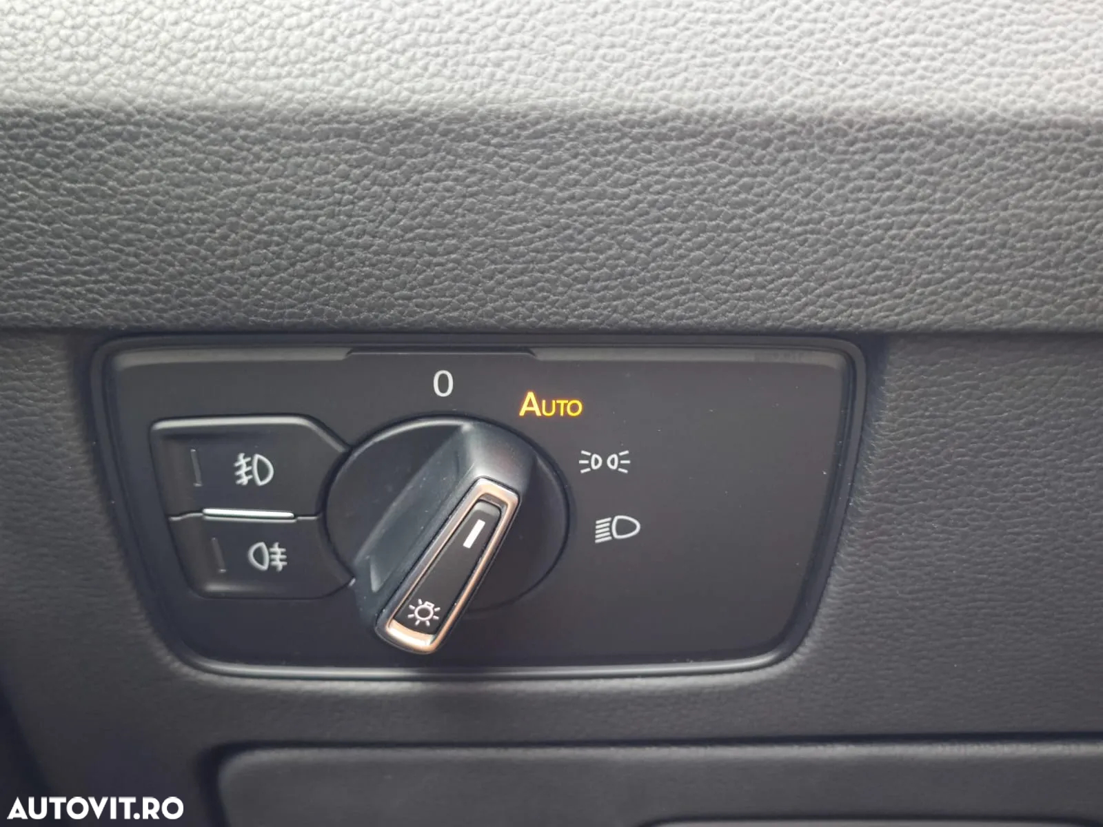 Volkswagen Passat - 16