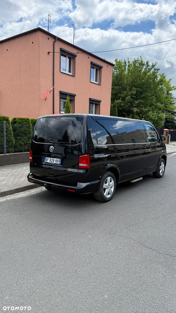 Volkswagen Multivan - 8