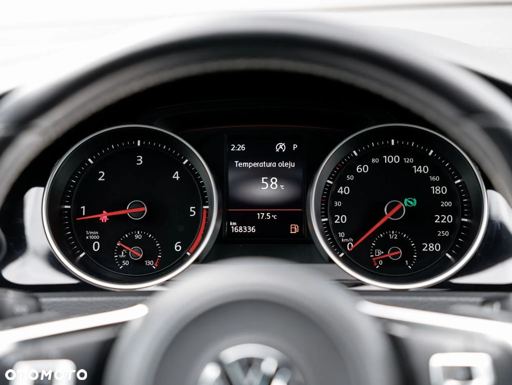 Volkswagen Golf - 19