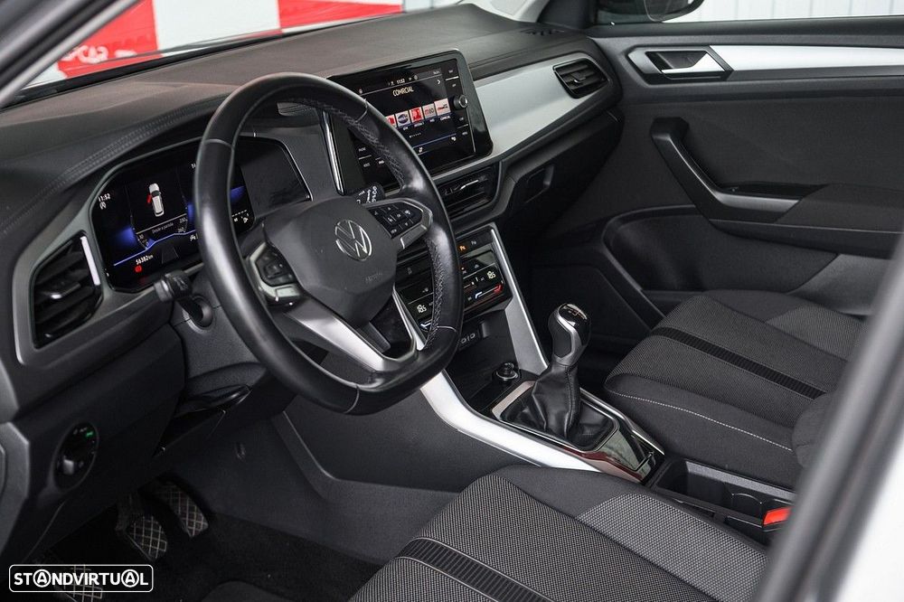VW T-Roc 1.0 TSI Urban - 17