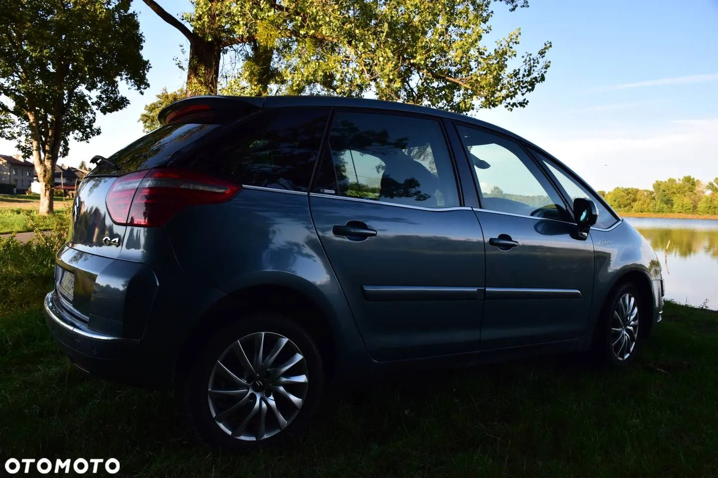Citroën C4 Picasso 2.0 HDi Exclusive - 4