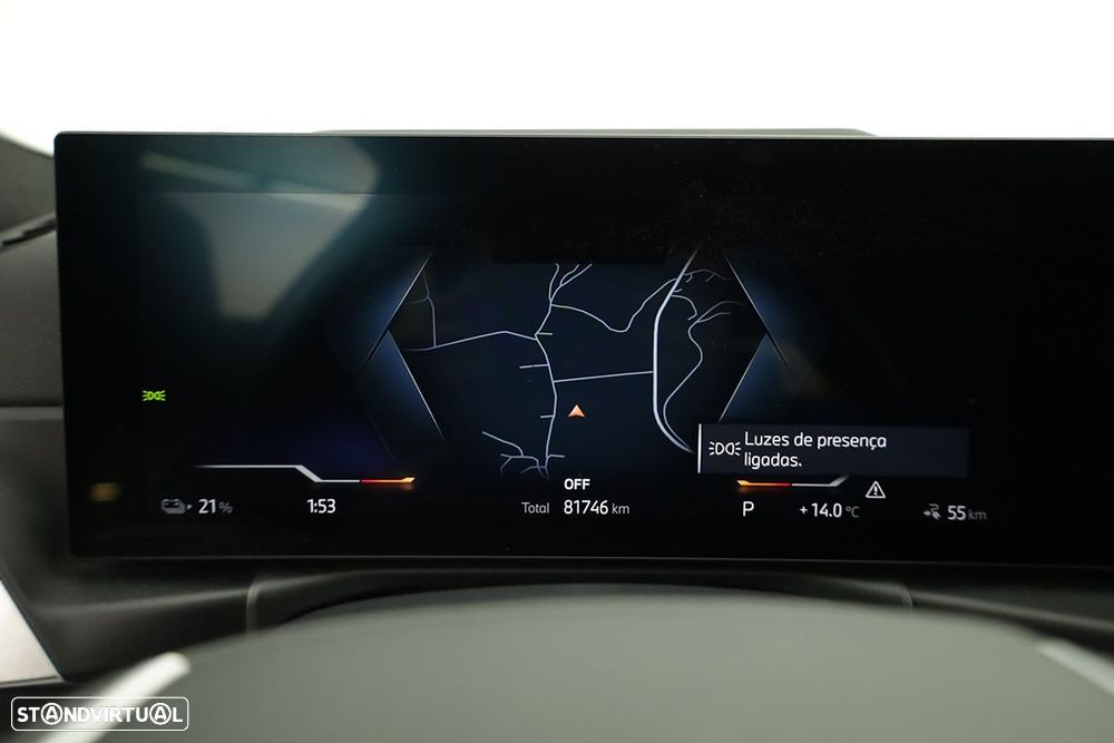 BMW i4 eDrive40 - 18