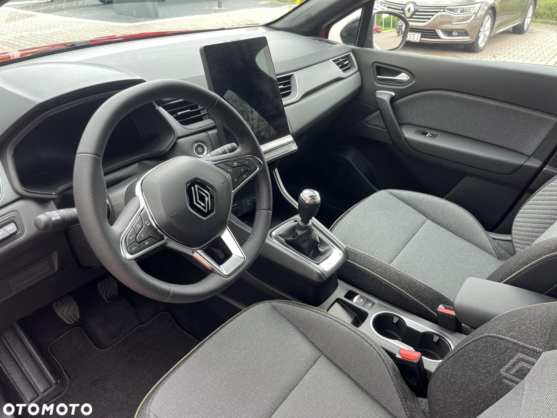 Renault Captur 1.0 TCe Techno - 9