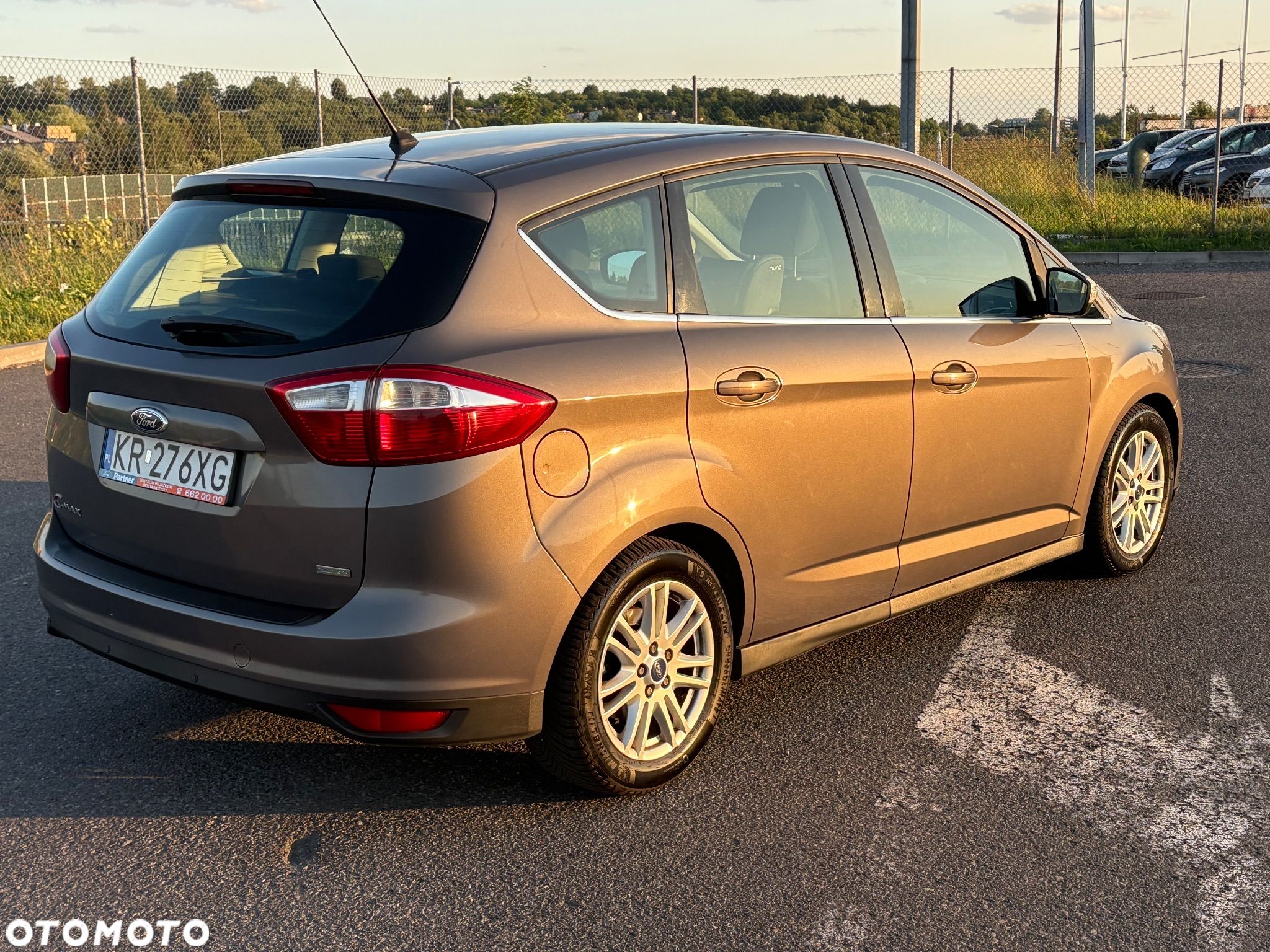 Ford C-MAX - 1