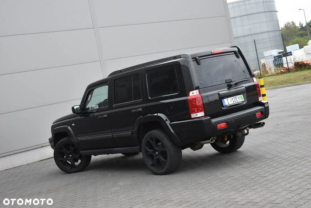 Jeep Commander - 34
