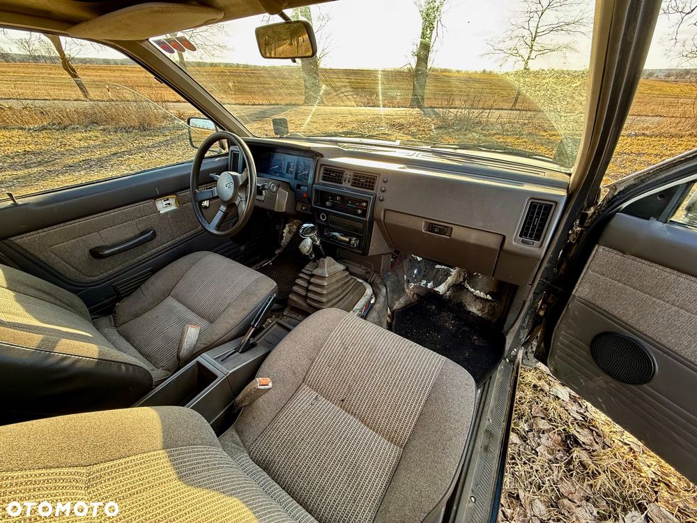Nissan Terrano - 11