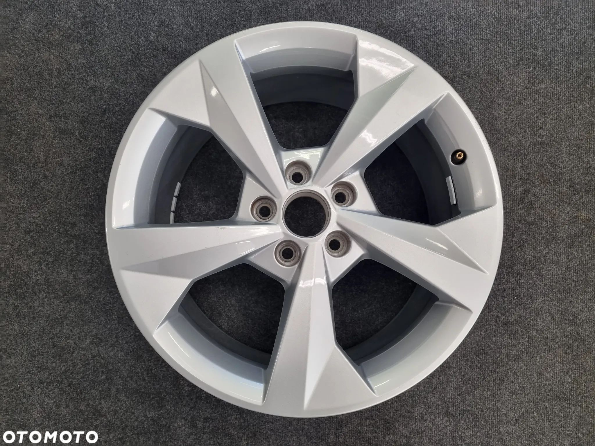 Alufelga Audi A3 8Y0 18 cali 5x112 1szt.  8Y0601025CP - 1
