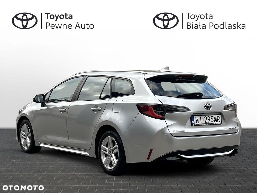 Toyota Corolla 2.0 Hybrid Comfort - 3