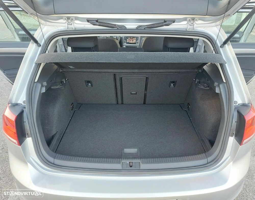 VW Golf 1.6 TDi GPS Edition - 44