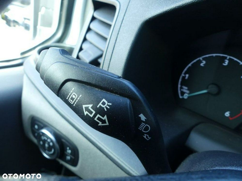 Ford Transit Custom - 5