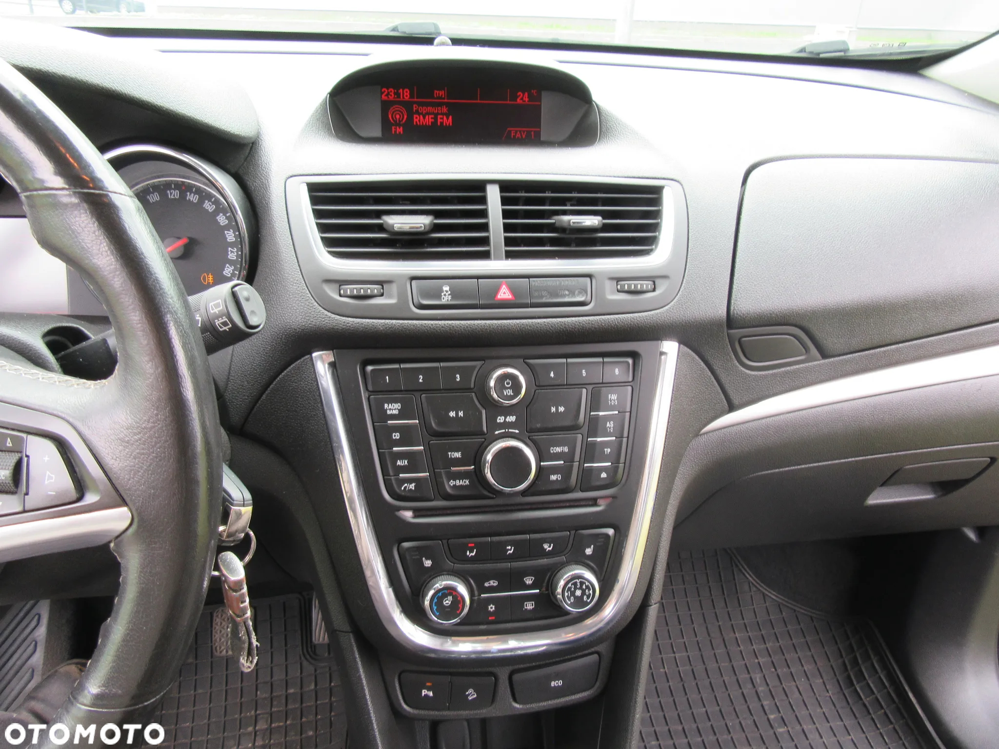 Opel Mokka 1.4 T Enjoy S&S 4x4 - 26