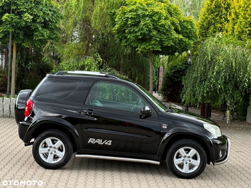 Toyota RAV4 2.0 VVT-i Sol - 1