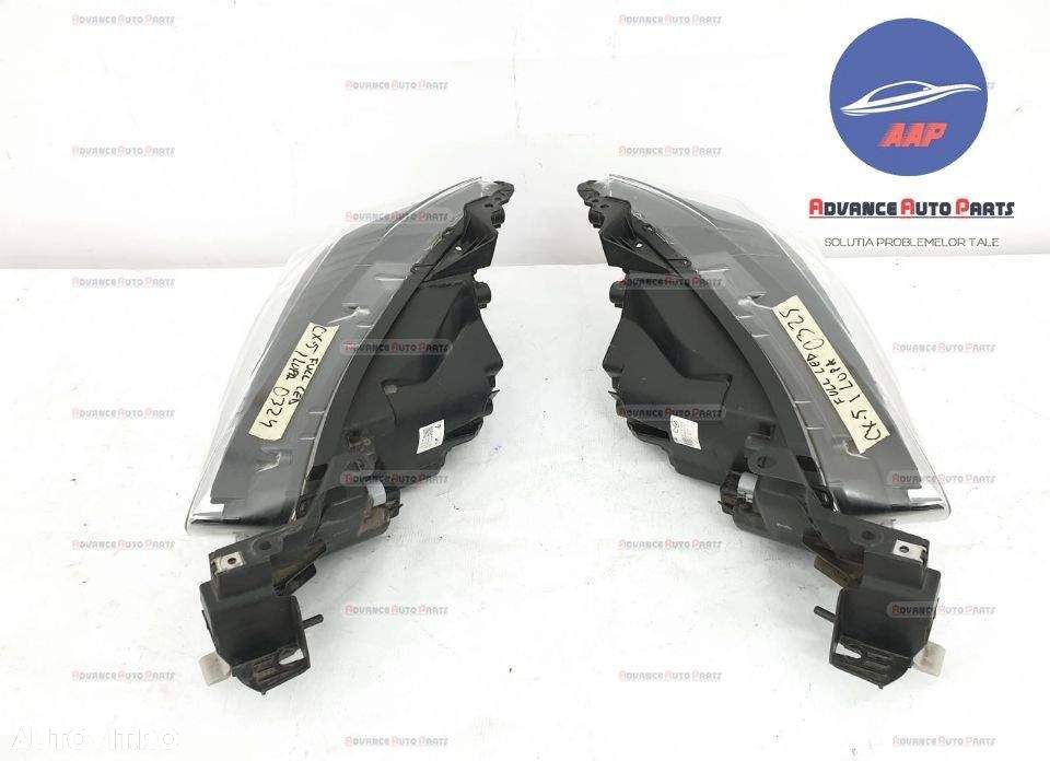 Far dreapta full led cu doua lupe, original in stare foarte buna Mazda - 7